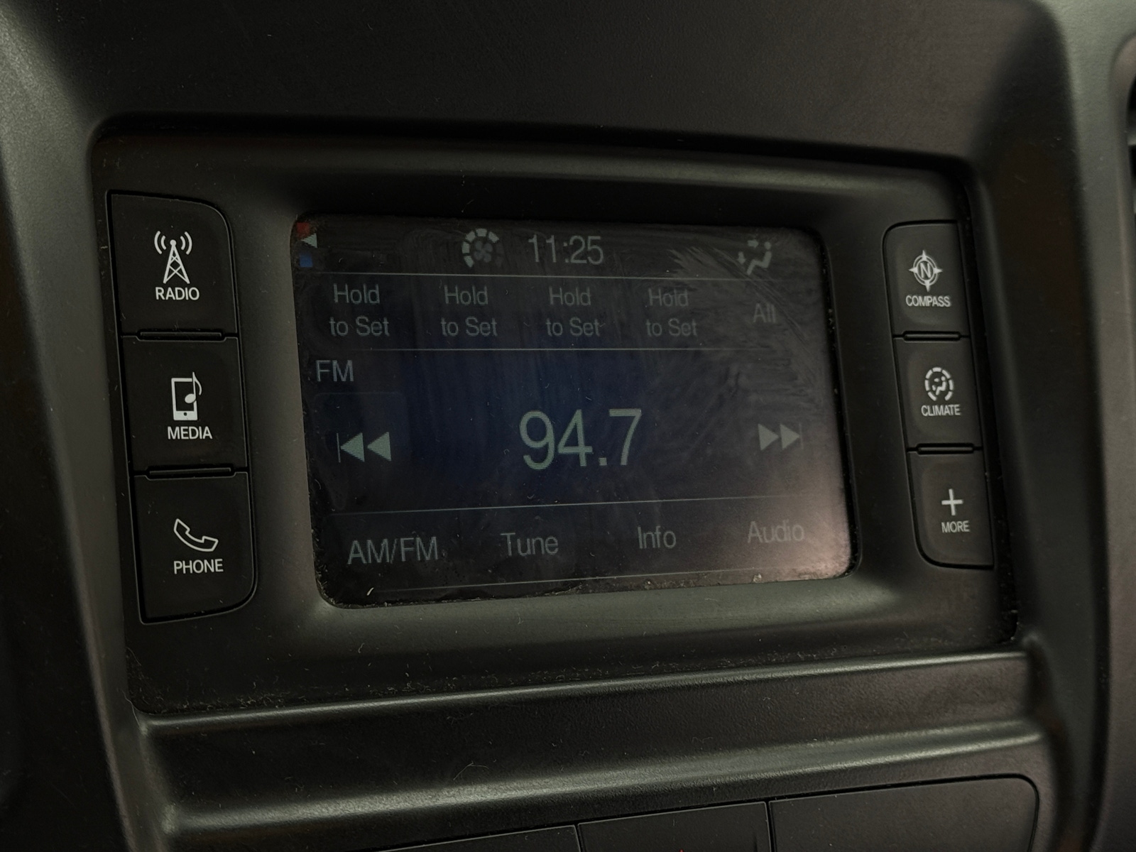 Thumbnail: 2016 Chrysler 200 - 4