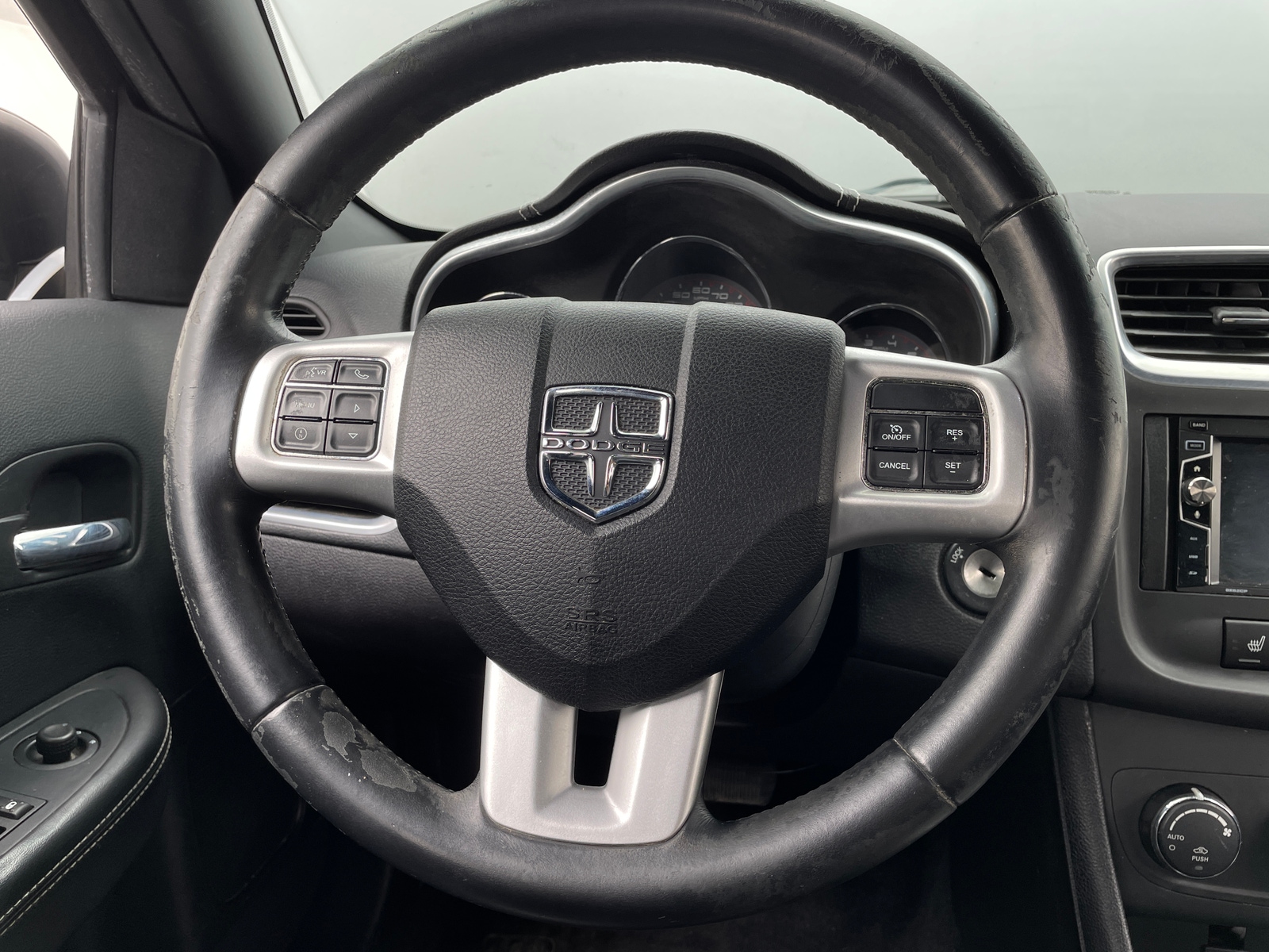 Thumbnail: 2013 Dodge Avenger - 5