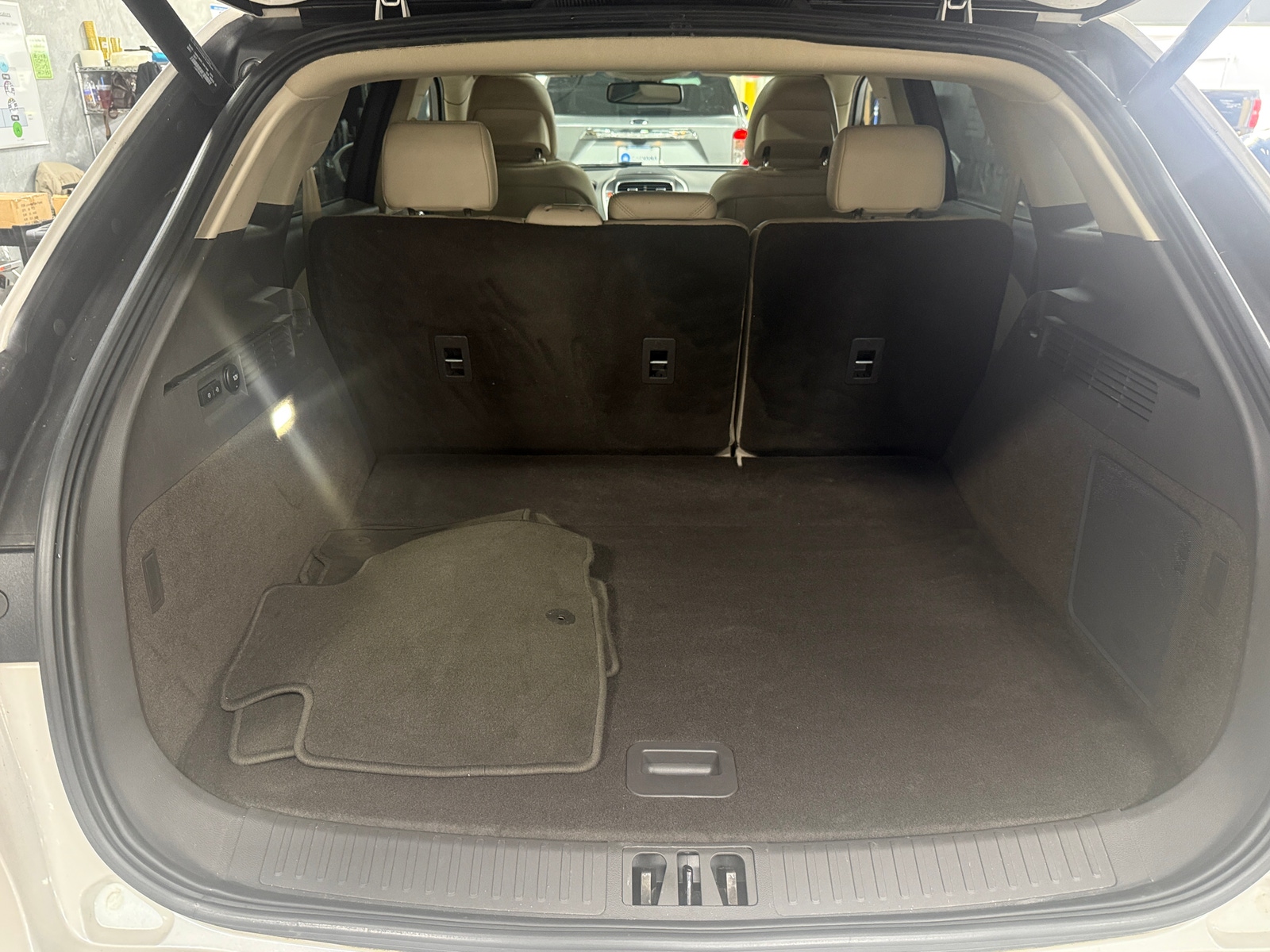 Thumbnail: 2017 Lincoln MKX - 6