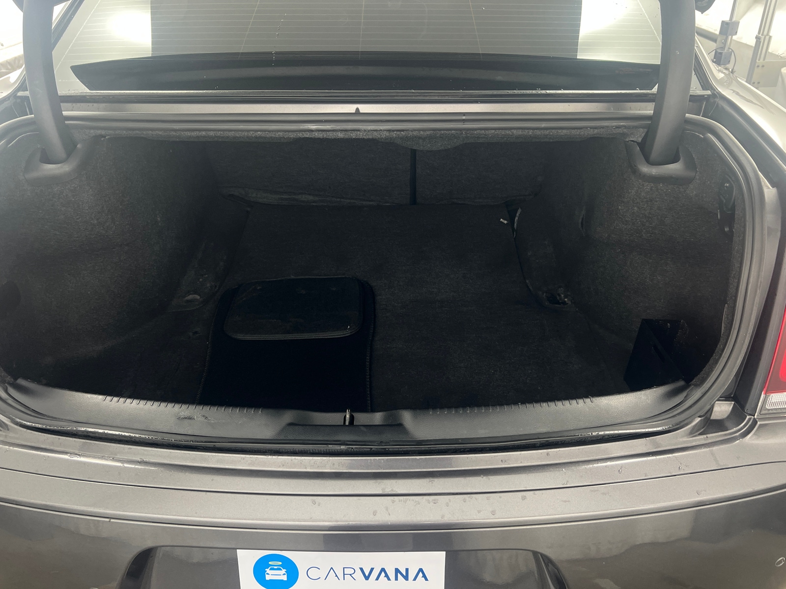 Thumbnail: 2022 Chrysler 300 - 6