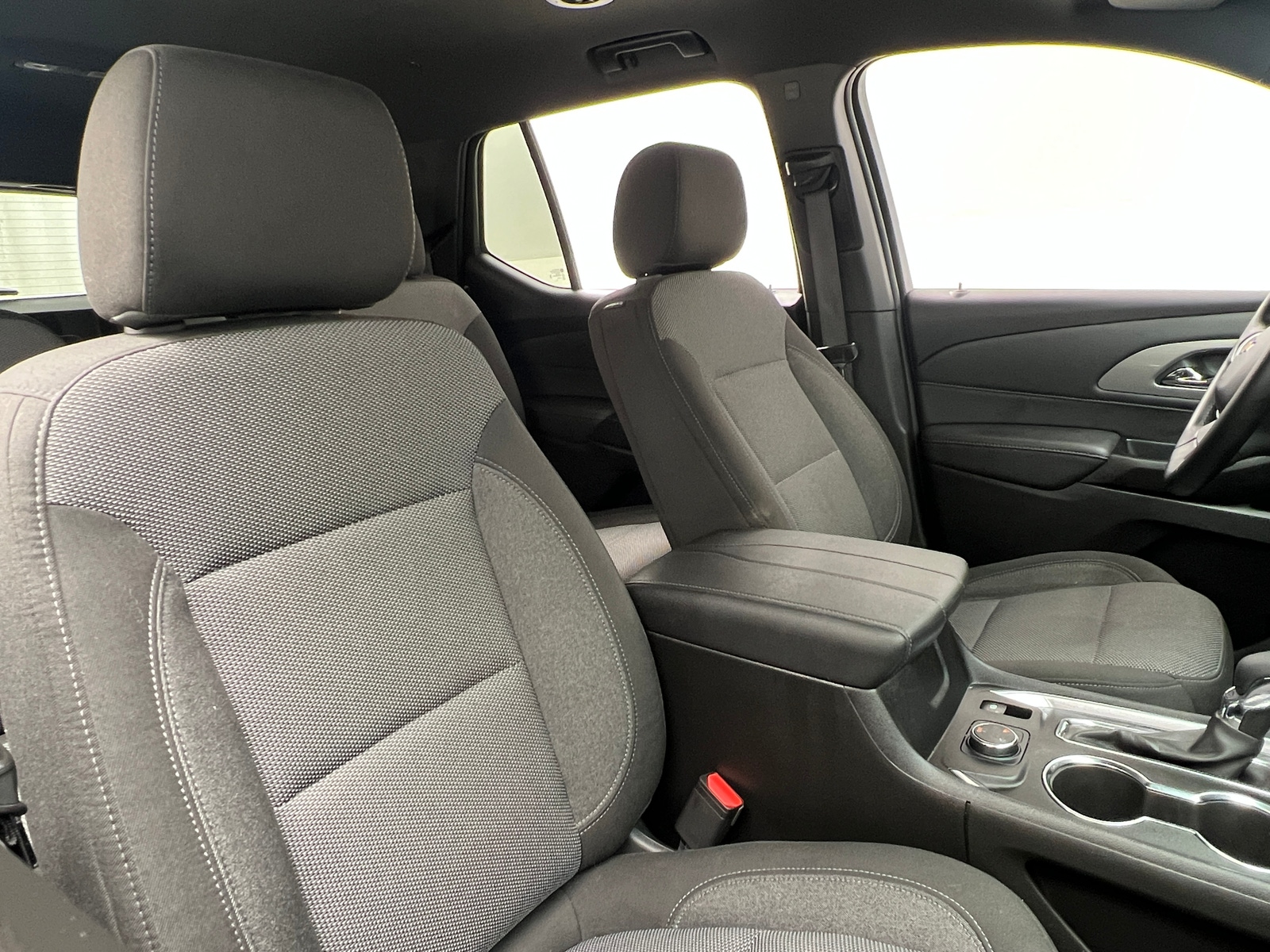 Thumbnail: 2023 Chevrolet Traverse - 2