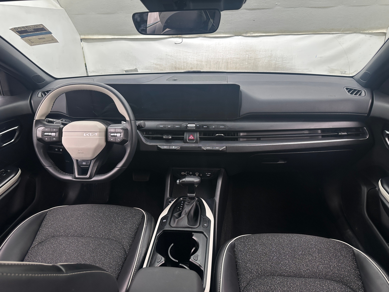 Thumbnail: 2025 Kia K4 - 3