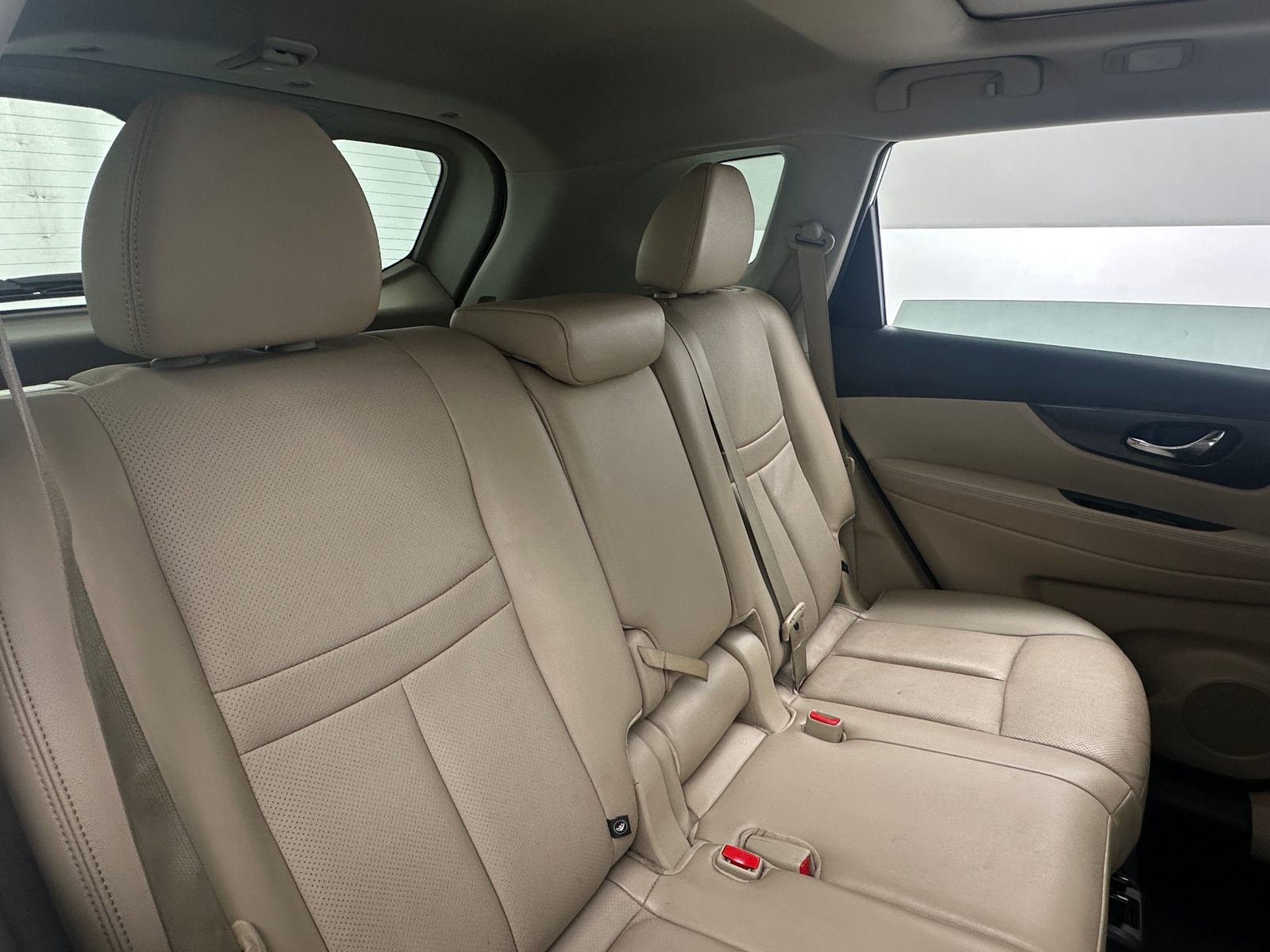 Thumbnail: 2016 Nissan Rogue - 5