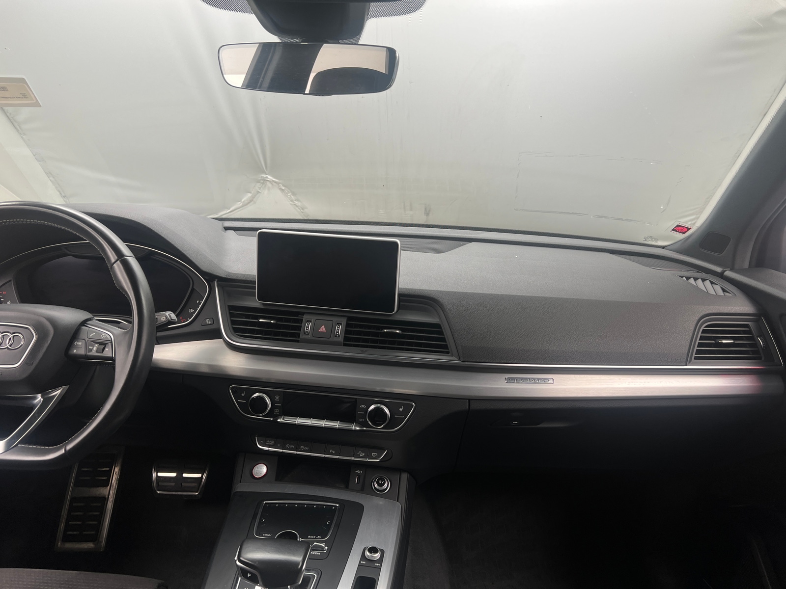 Thumbnail: 2018 Audi SQ5 - 2