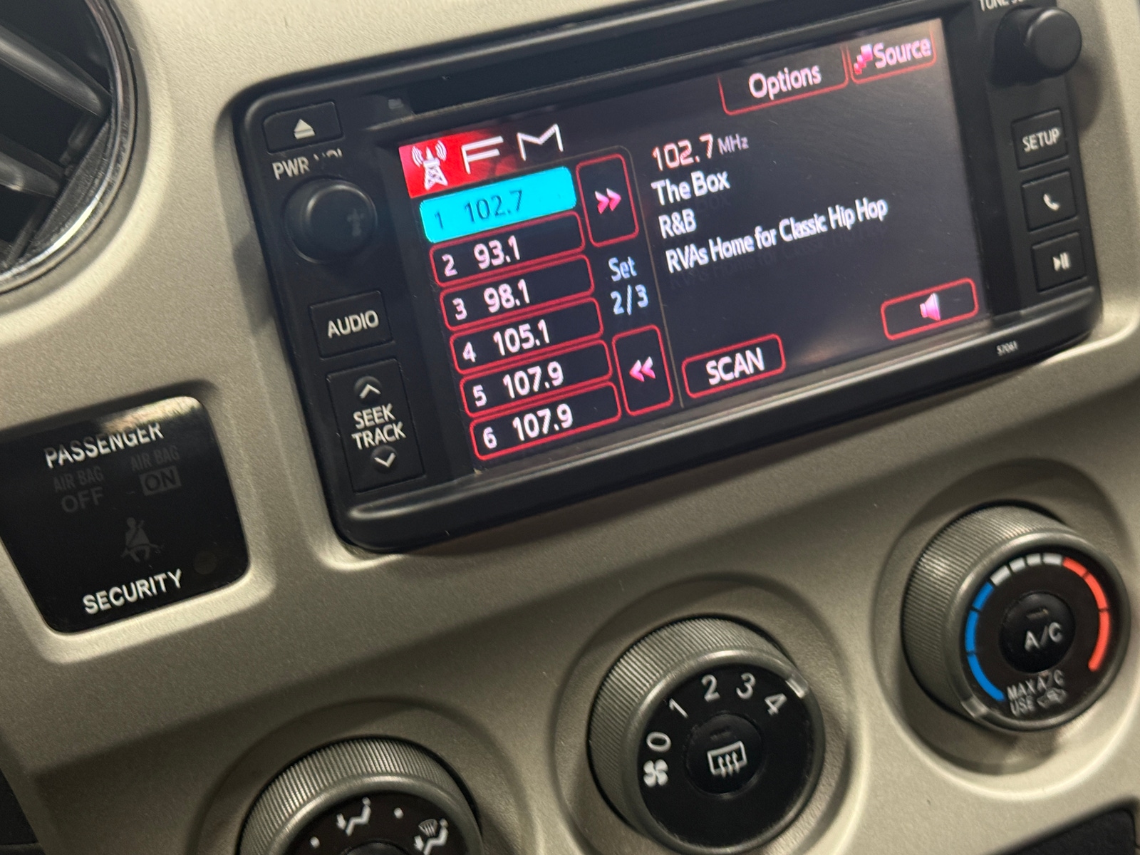 Thumbnail: 2013 Toyota Matrix - 4