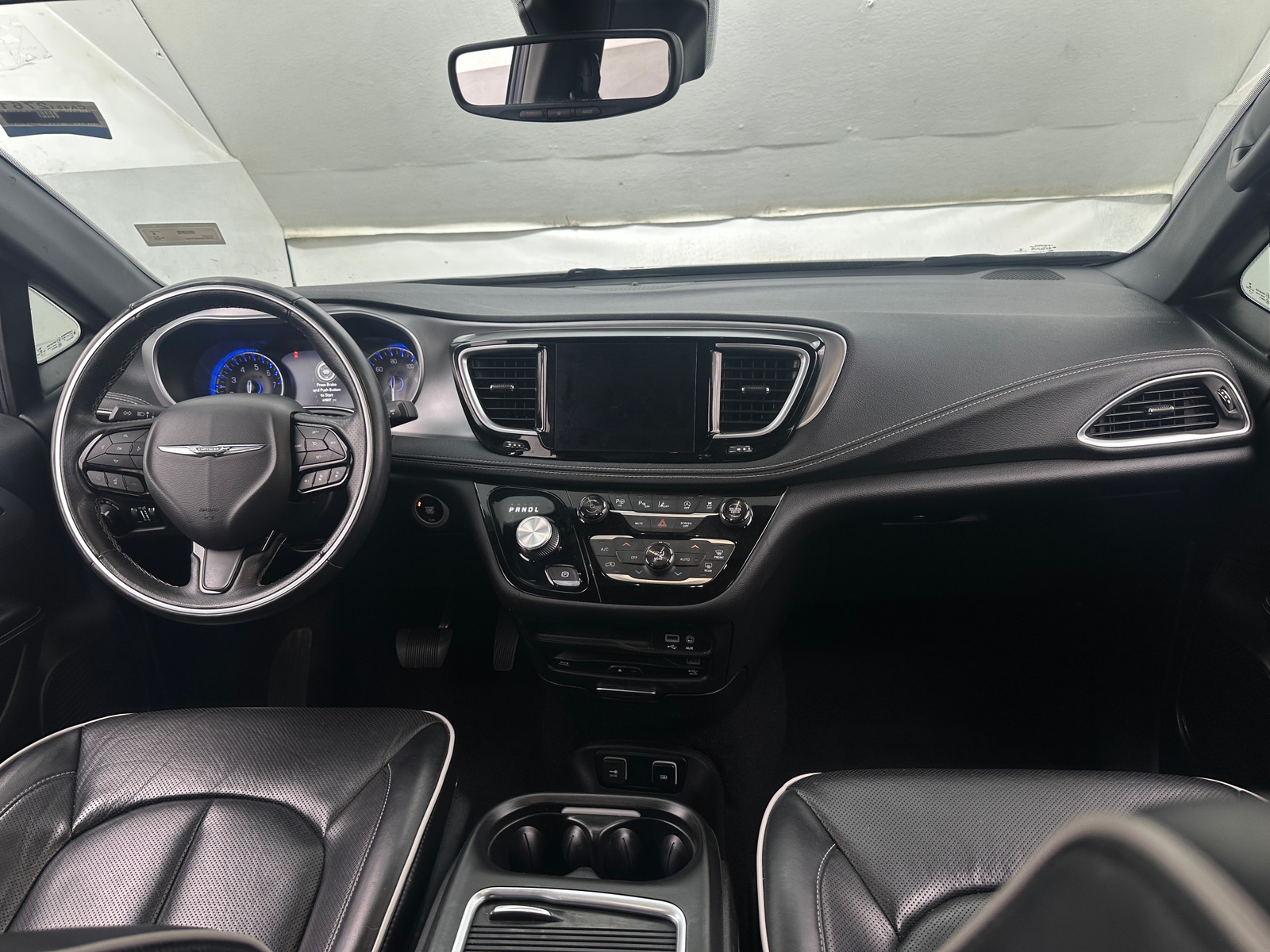 Thumbnail: 2018 Chrysler Pacifica - 2