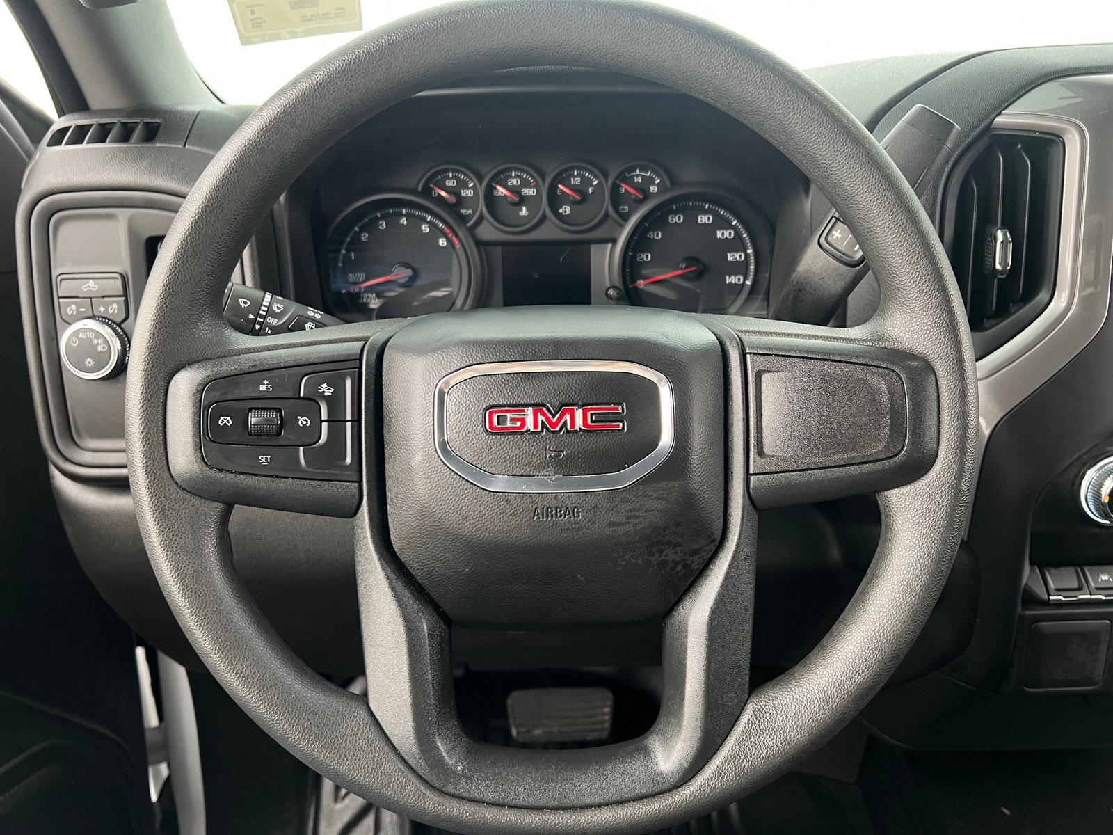 Thumbnail: 2023 GMC Sierra 1500 - 4