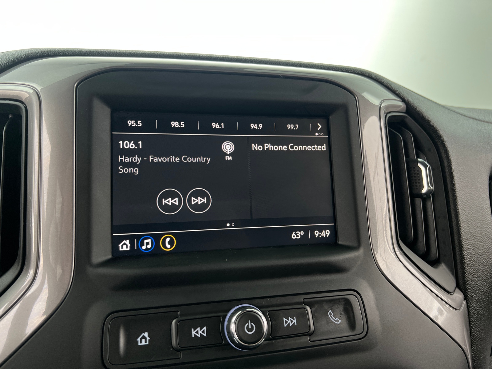 Thumbnail: 2023 GMC Sierra 1500 - 3