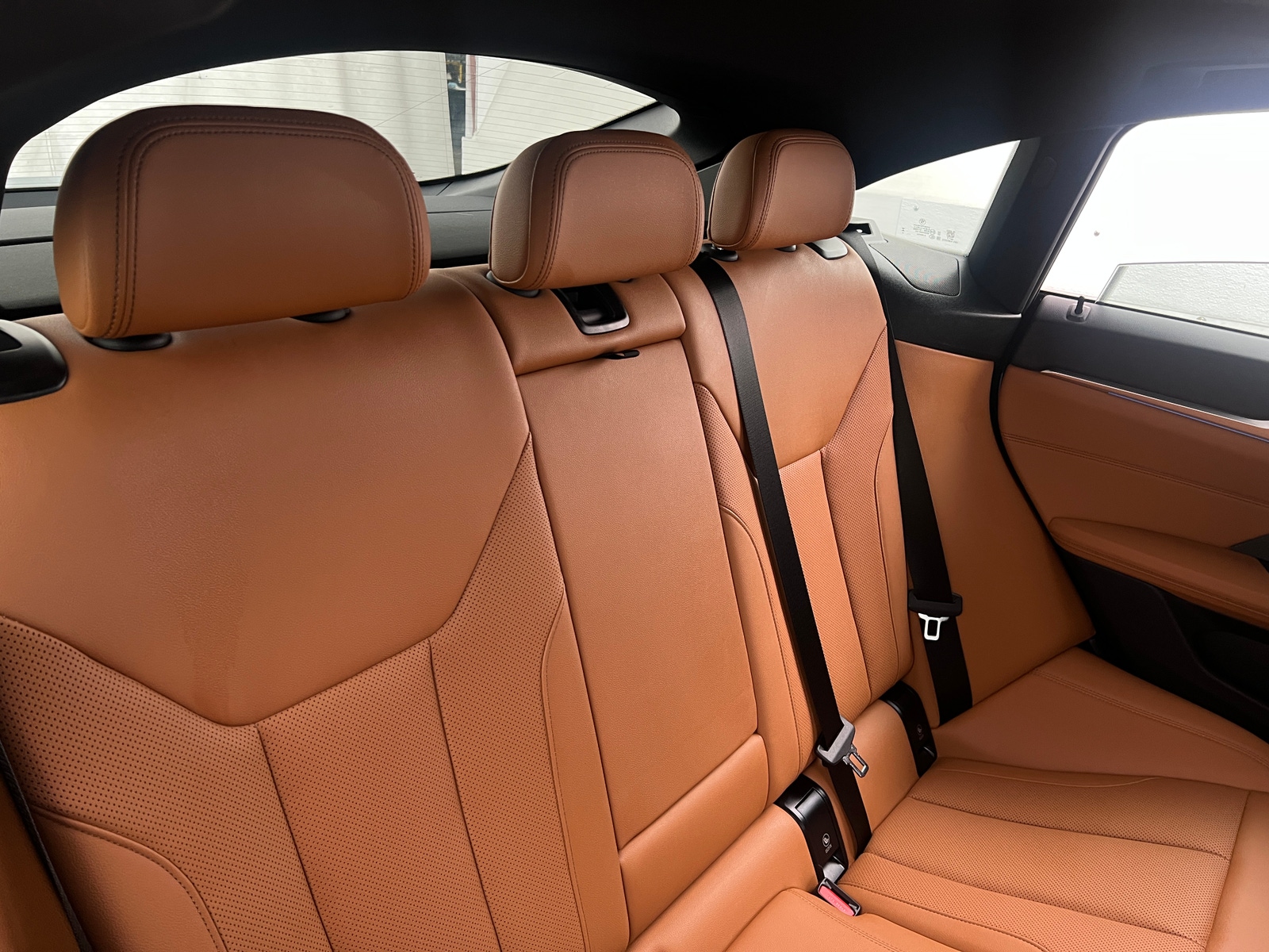 Thumbnail: 2025 BMW i4 - 5