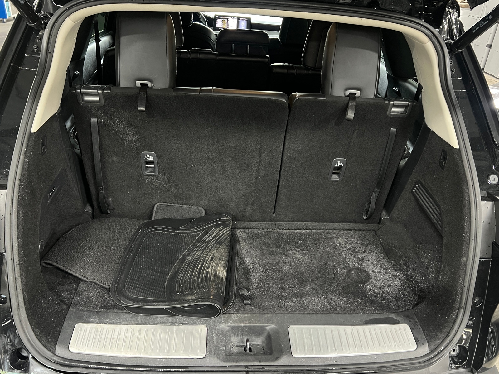 Thumbnail: 2024 INFINITI QX60 - 6