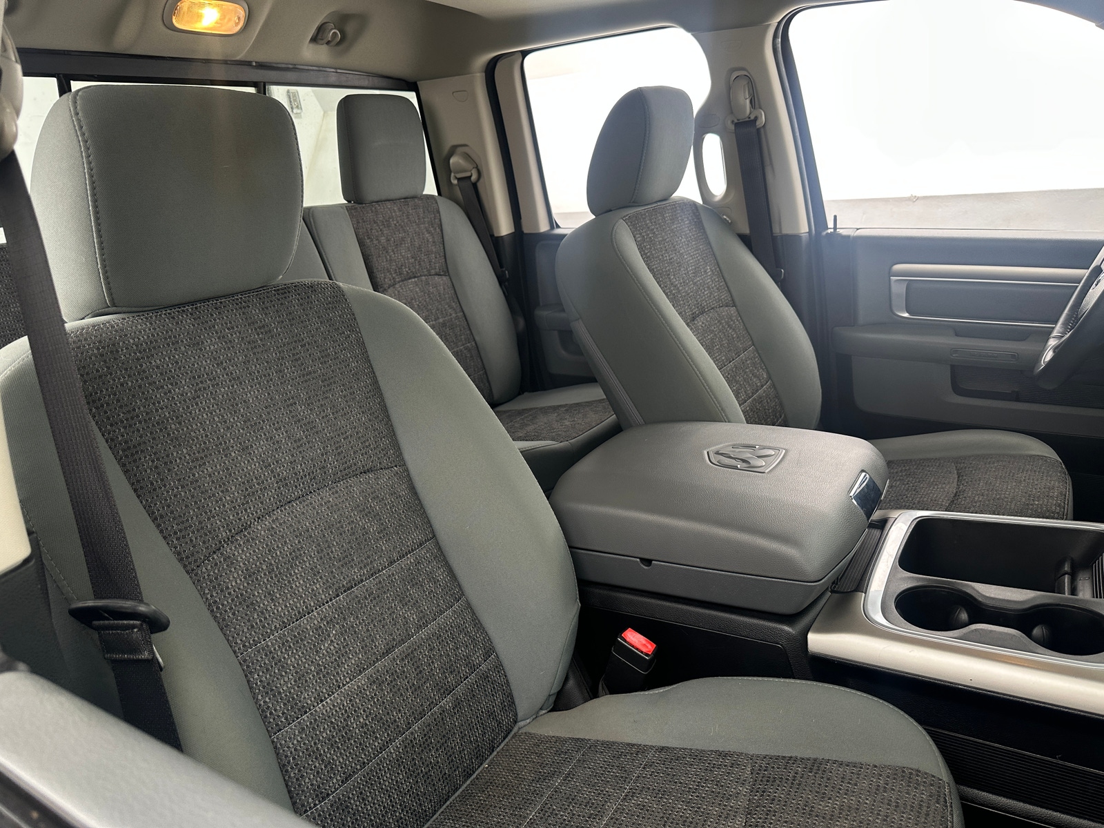 Thumbnail: 2019 RAM 1500 Classic - 2