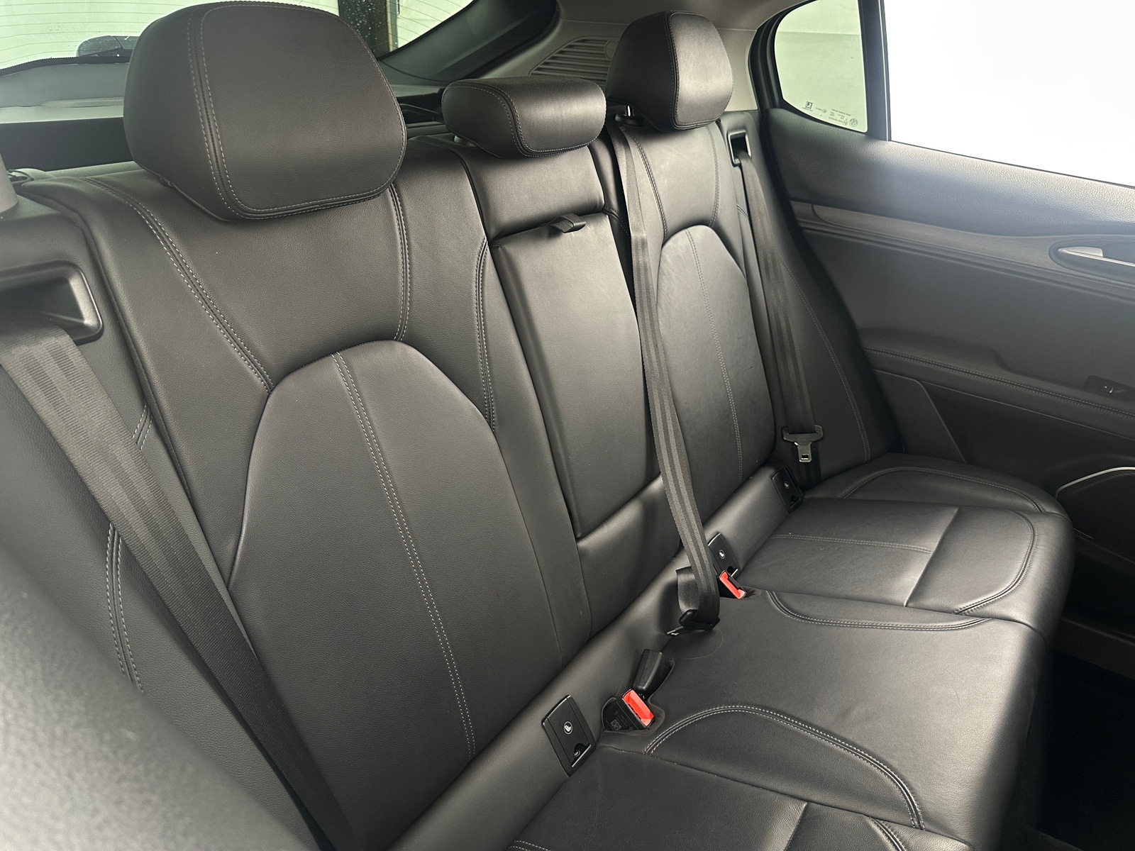 Thumbnail: 2018 Alfa Romeo Stelvio - 5