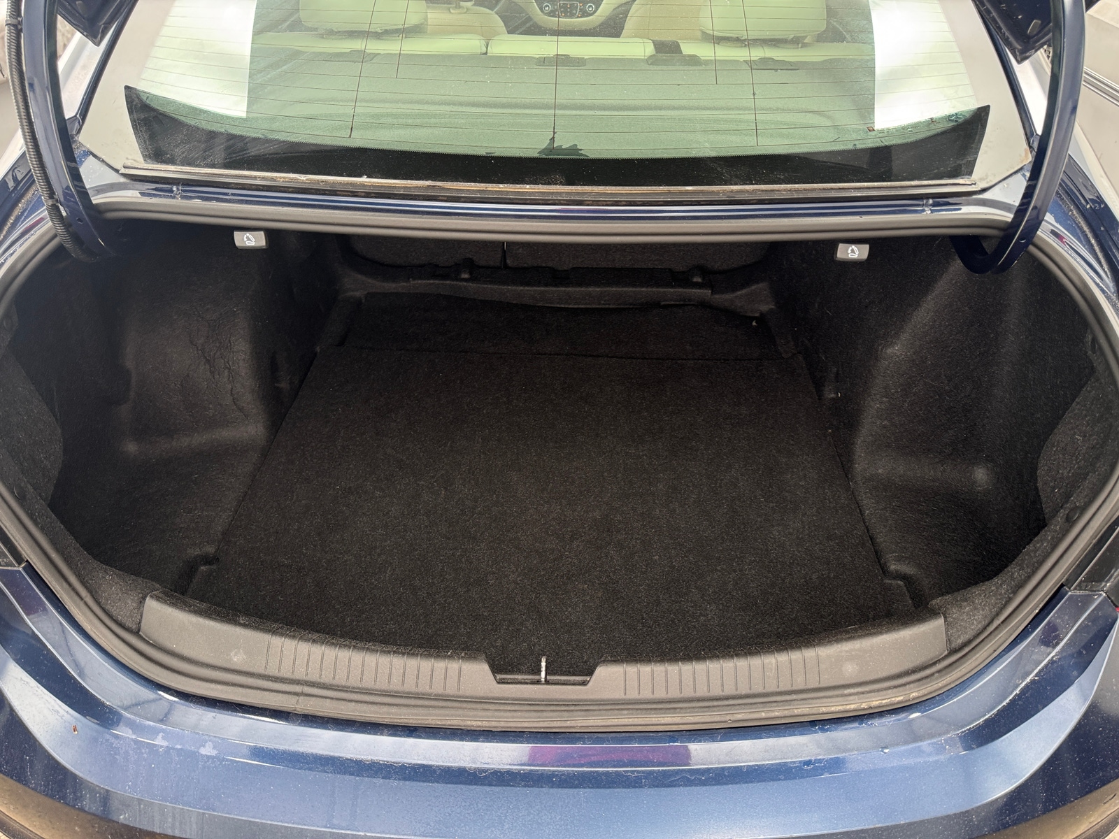 Thumbnail: 2020 Chevrolet Malibu - 6