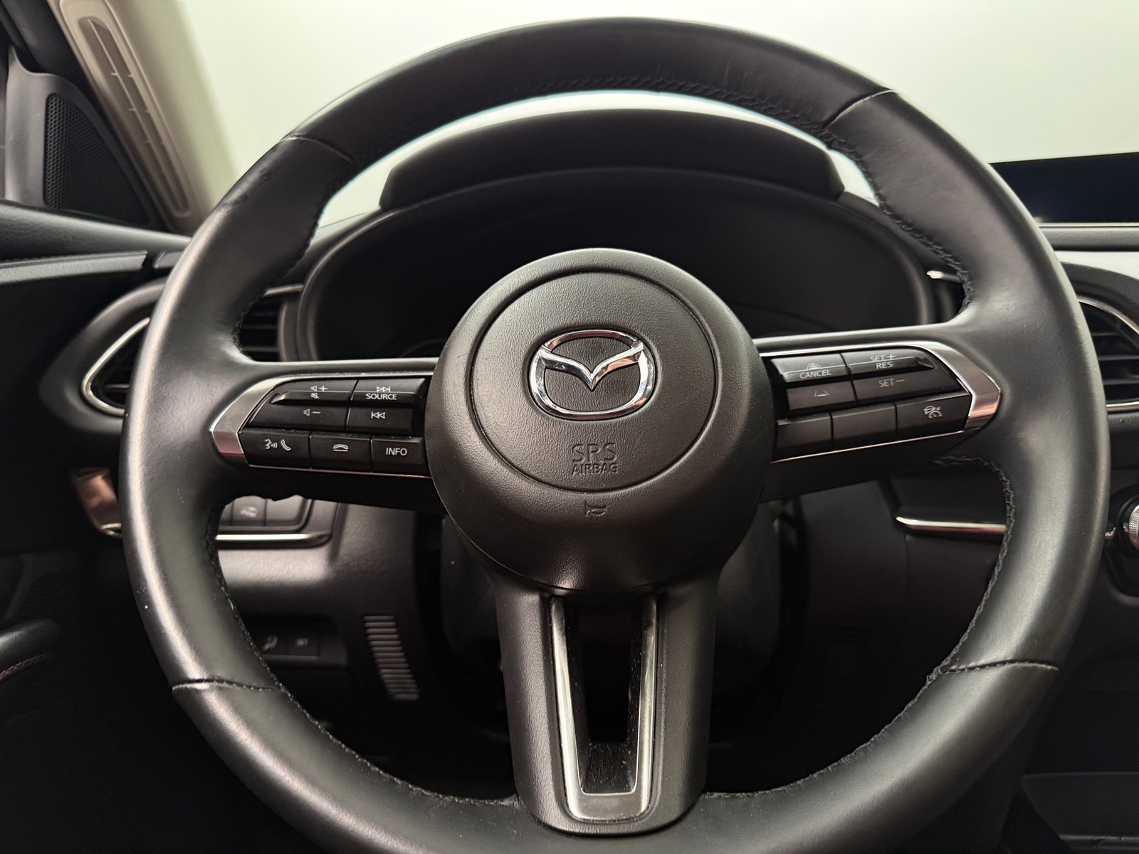 Thumbnail: 2025 Mazda CX-30 - 4