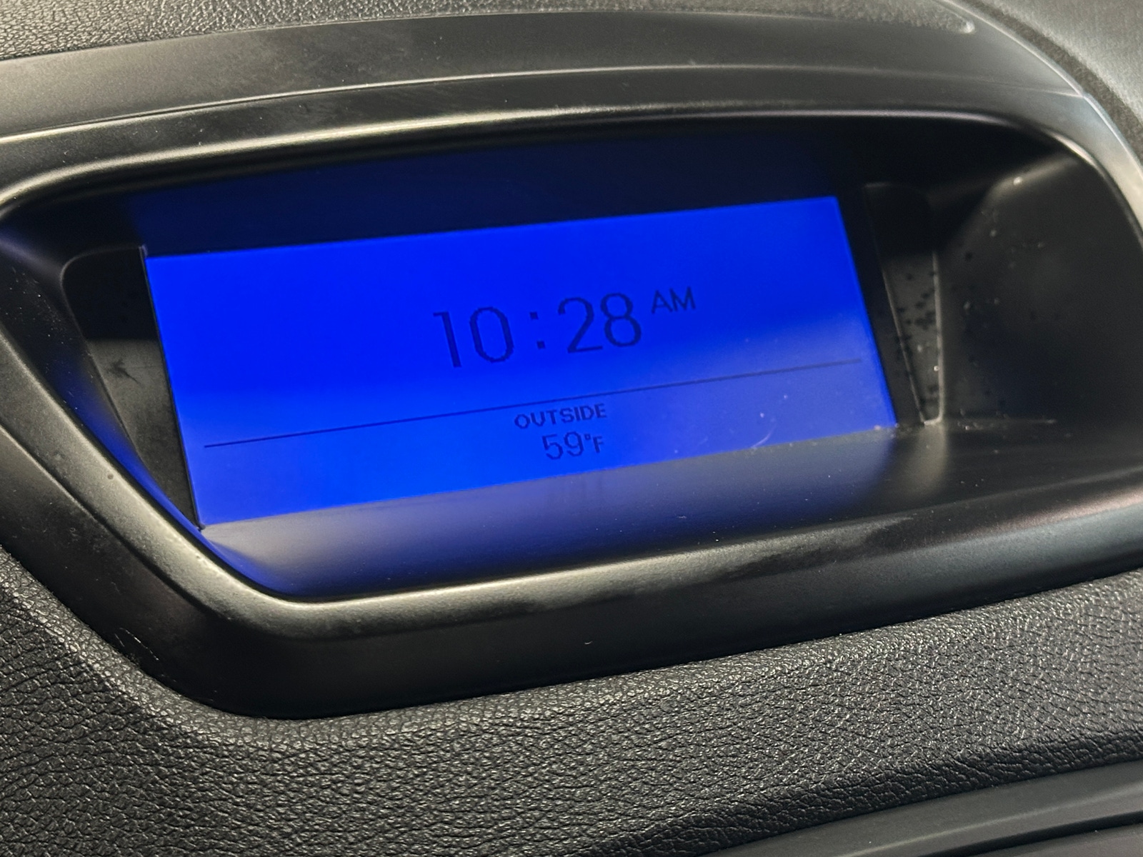 Thumbnail: 2011 Hyundai Genesis - 2