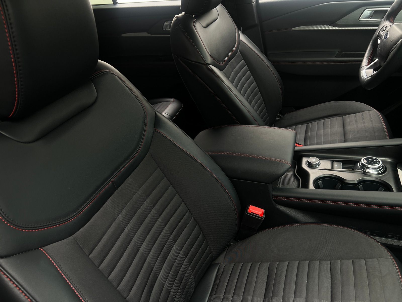 Thumbnail: 2025 Ford Explorer - 2