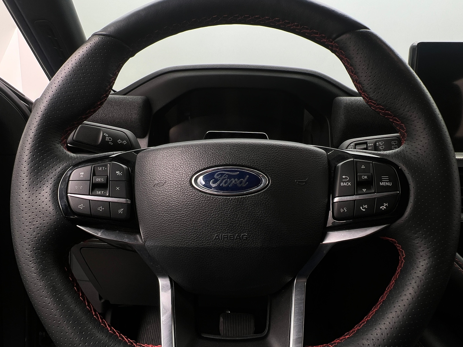 Thumbnail: 2025 Ford Explorer - 5