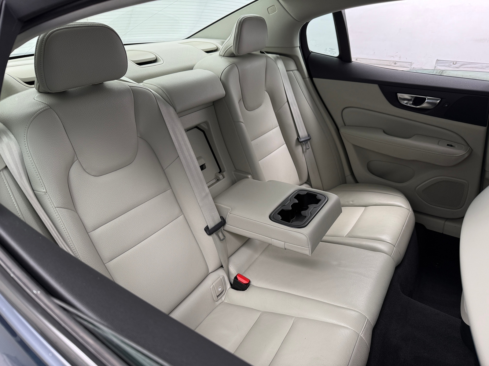 Thumbnail: 2021 Volvo S60 - 5