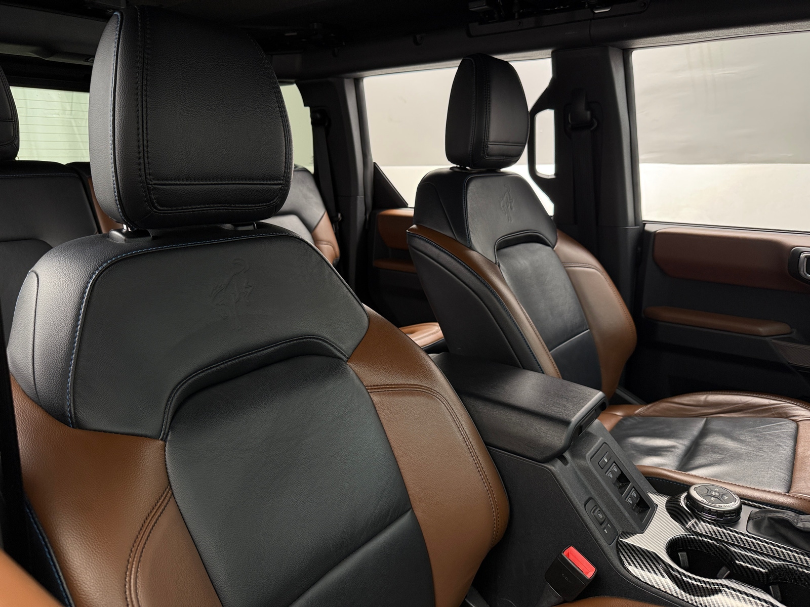 Thumbnail: 2022 Ford Bronco - 2