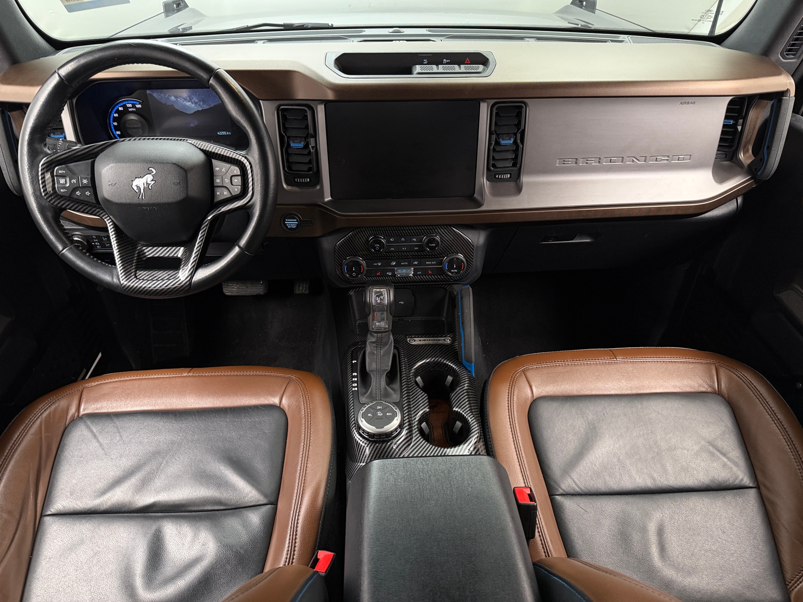 Thumbnail: 2022 Ford Bronco - 3