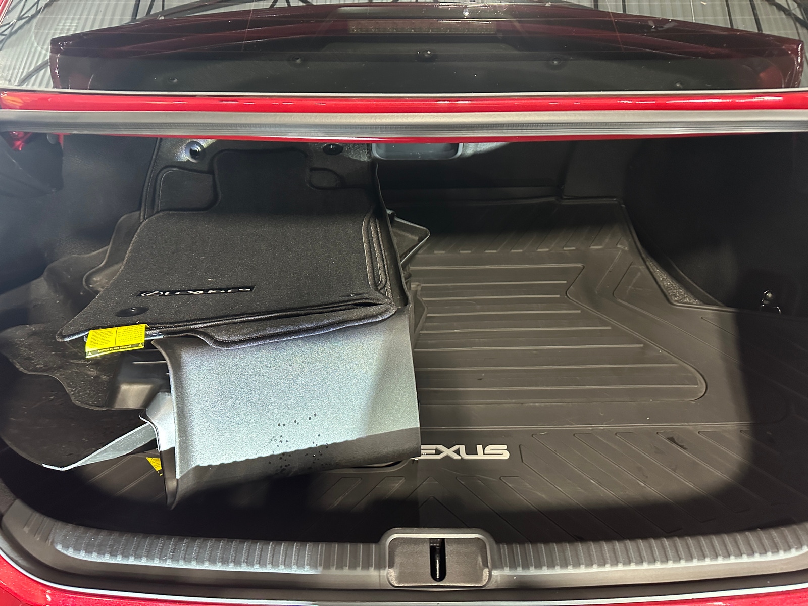 Thumbnail: 2024 Lexus ES - 6