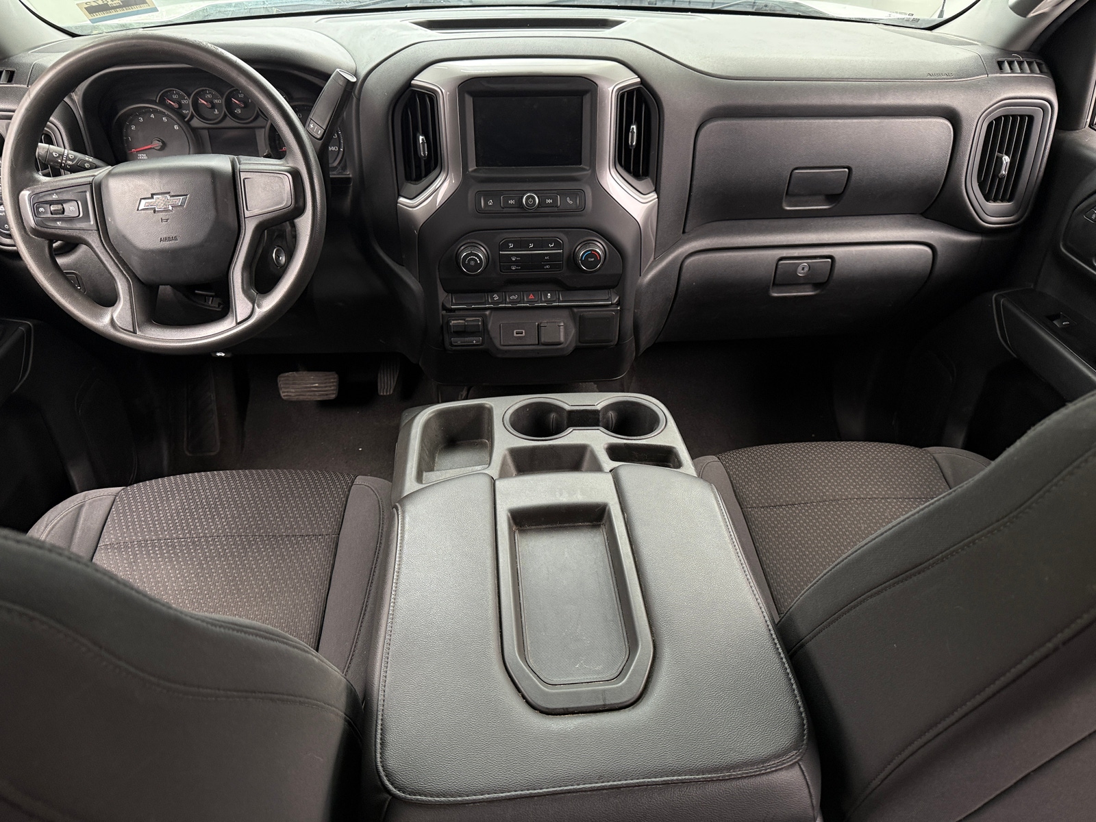 Thumbnail: 2020 Chevrolet Silverado 1500 - 3