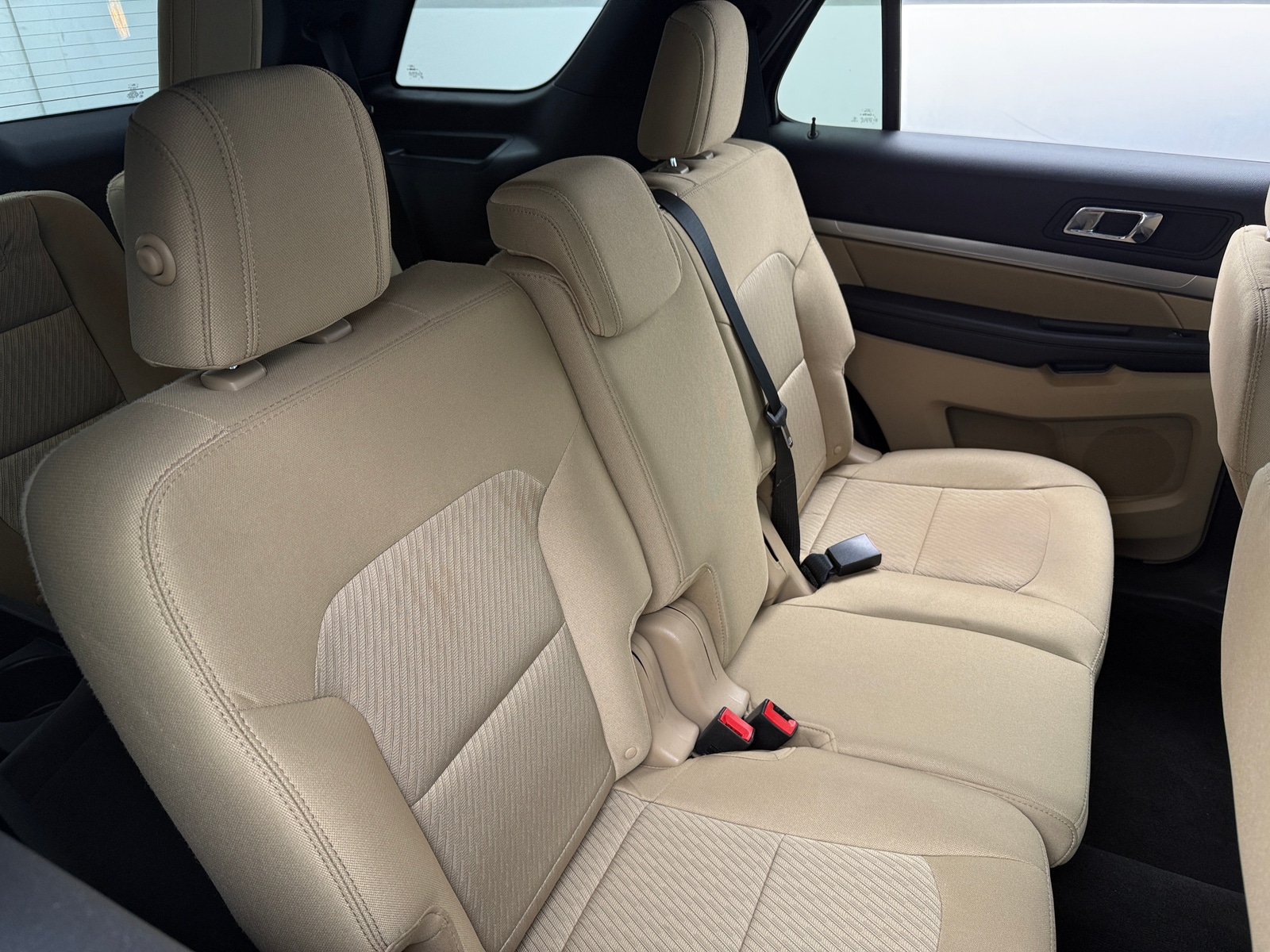 Thumbnail: 2017 Ford Explorer - 6