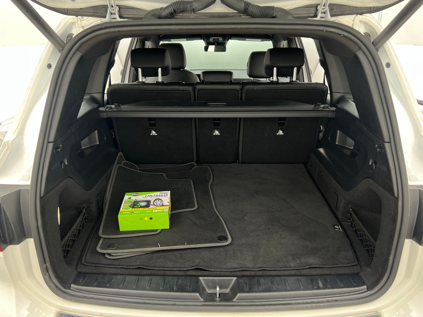 Thumbnail: 2024 Mercedes-Benz GLB - 6