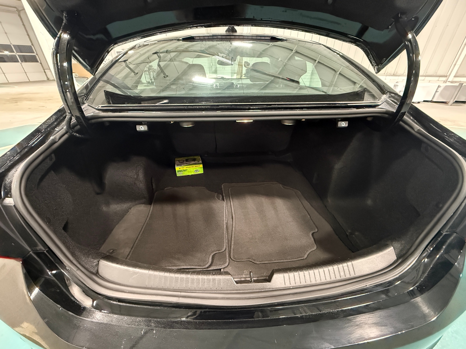 Thumbnail: 2024 Chevrolet Malibu - 6