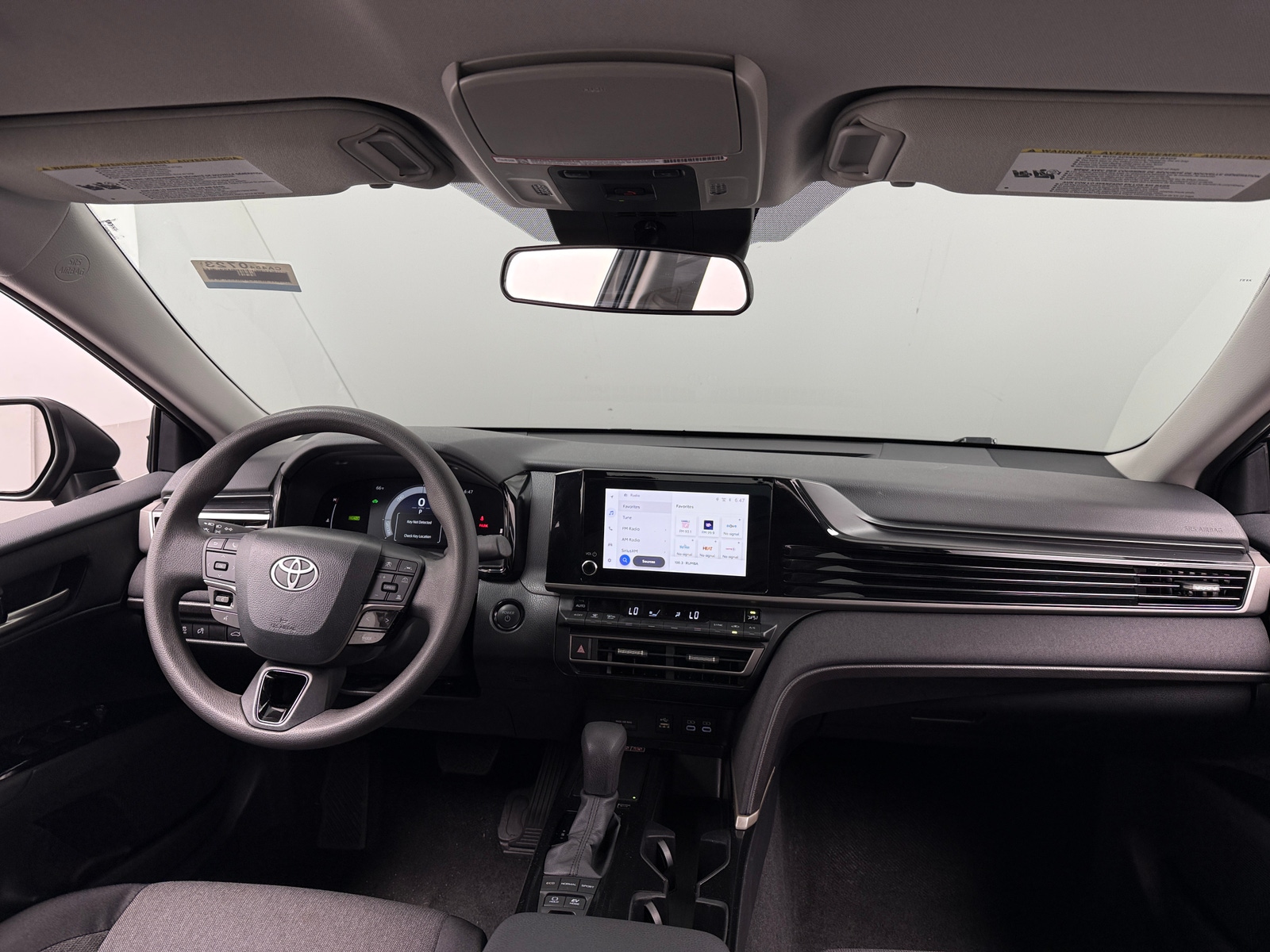 Thumbnail: 2025 Toyota Camry - 3