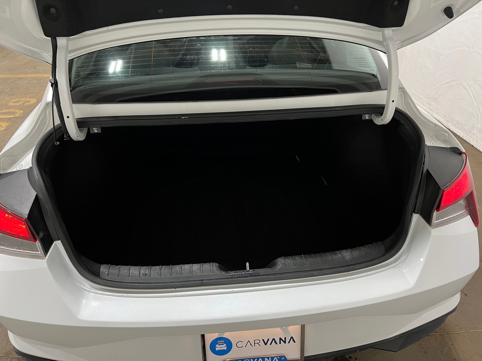 Thumbnail: 2023 Hyundai Elantra - 7