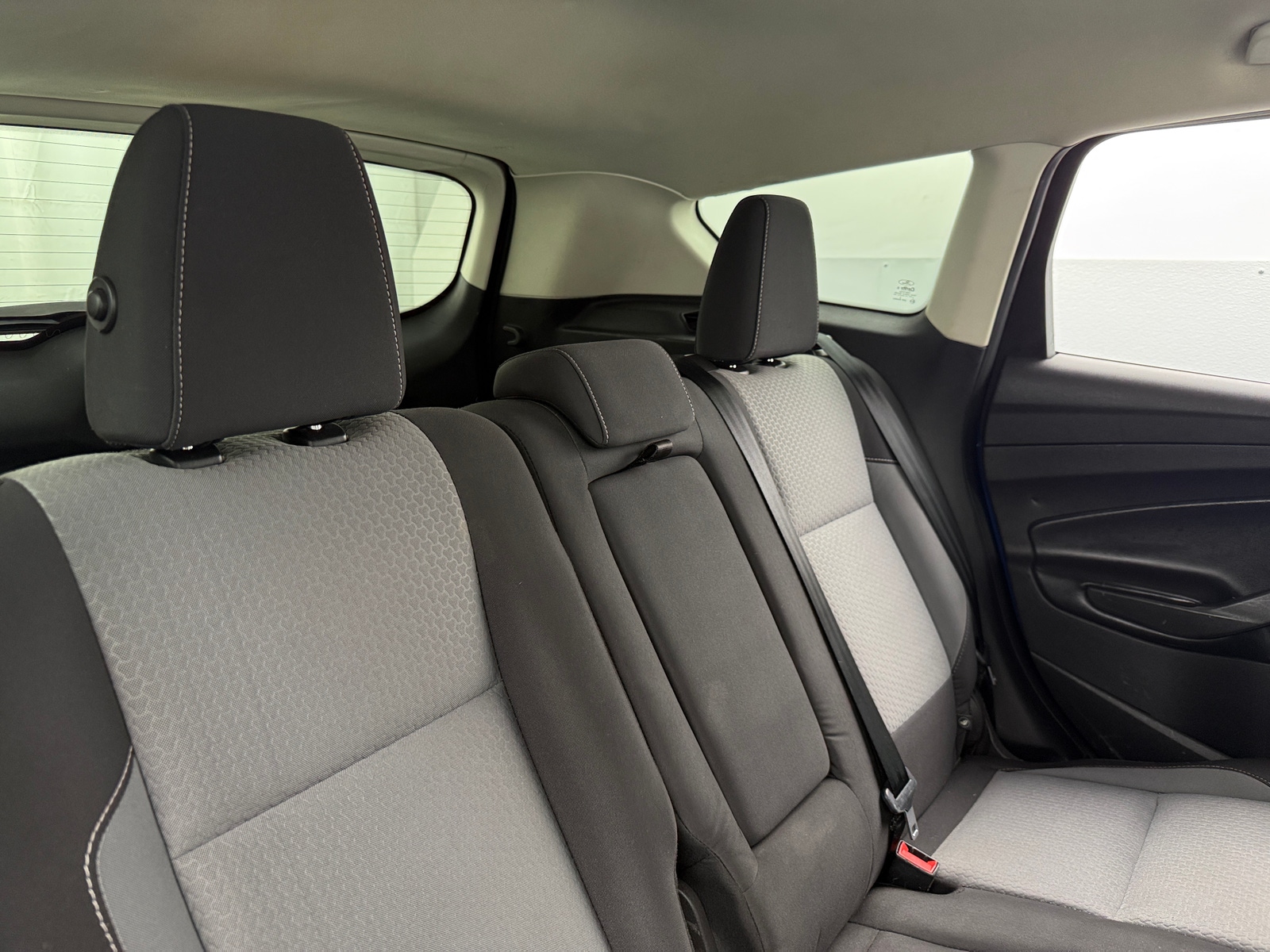 Thumbnail: 2019 Ford Escape - 6