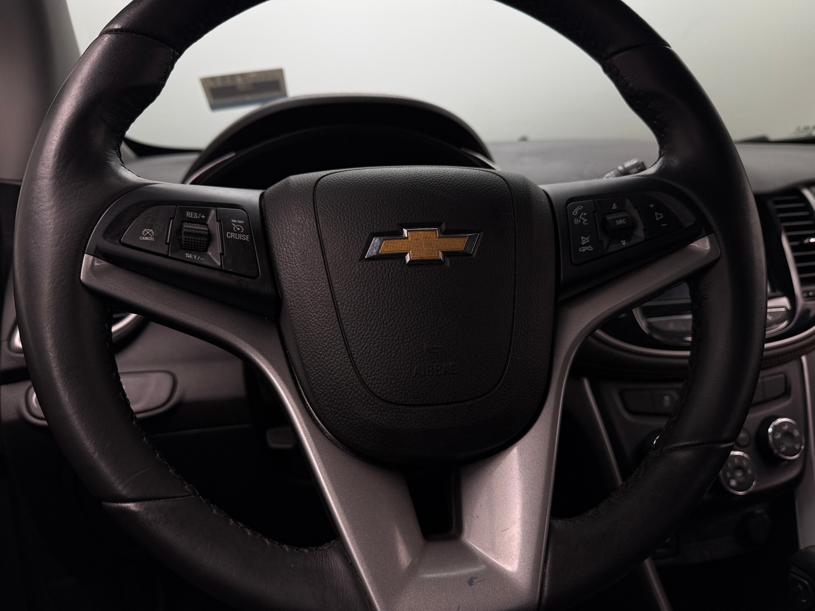 Thumbnail: 2022 Chevrolet Trax - 4