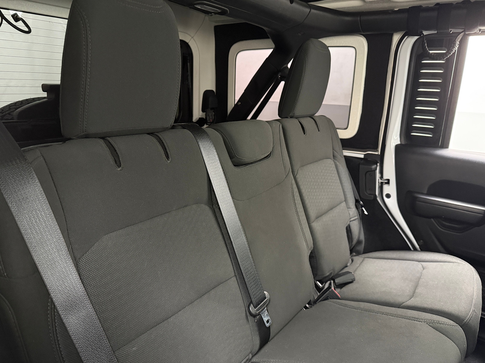 Thumbnail: 2020 Jeep Wrangler - 6