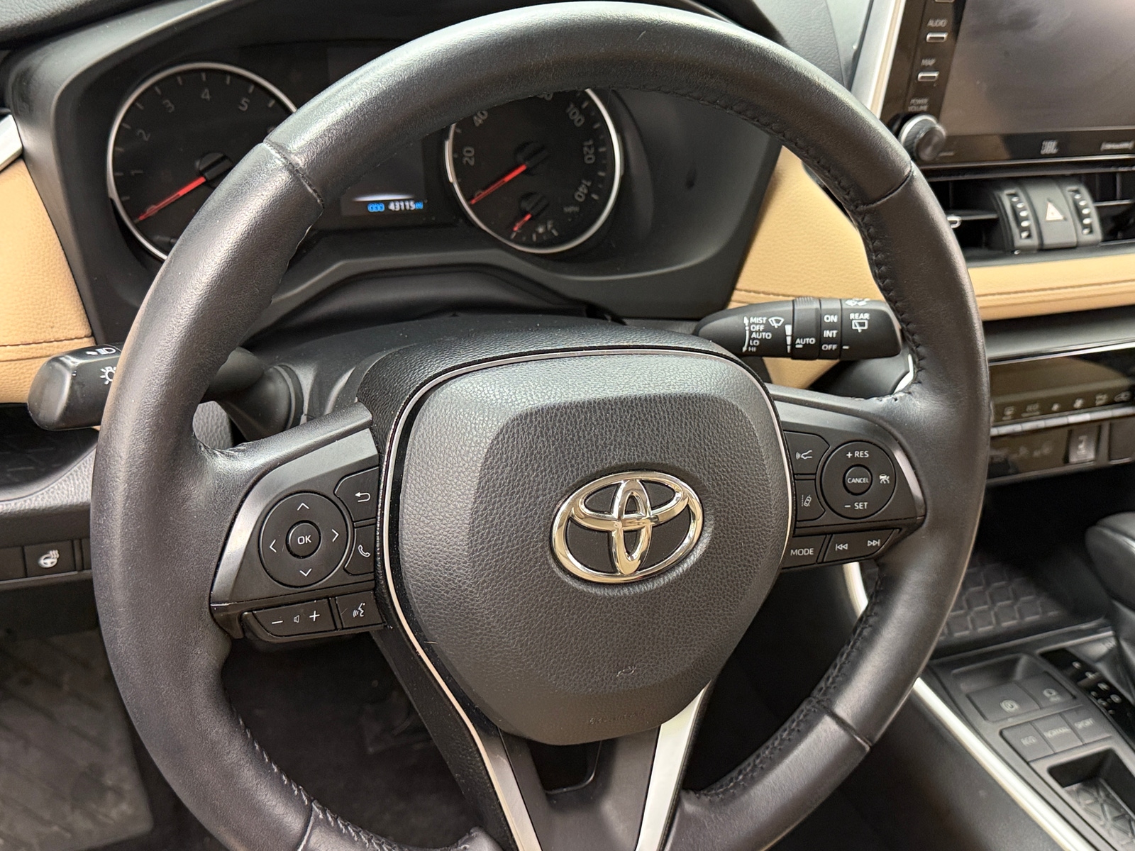 Thumbnail: 2019 Toyota RAV4 - 4