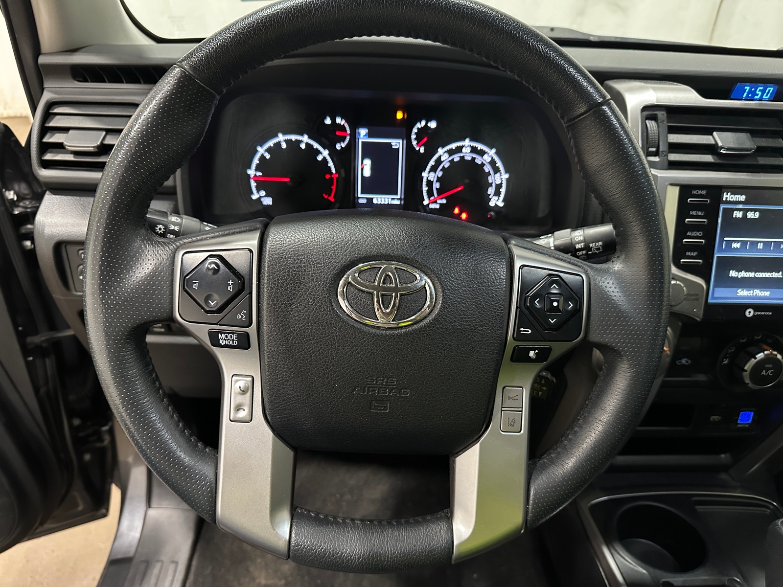 Thumbnail: 2022 Toyota 4Runner - 4