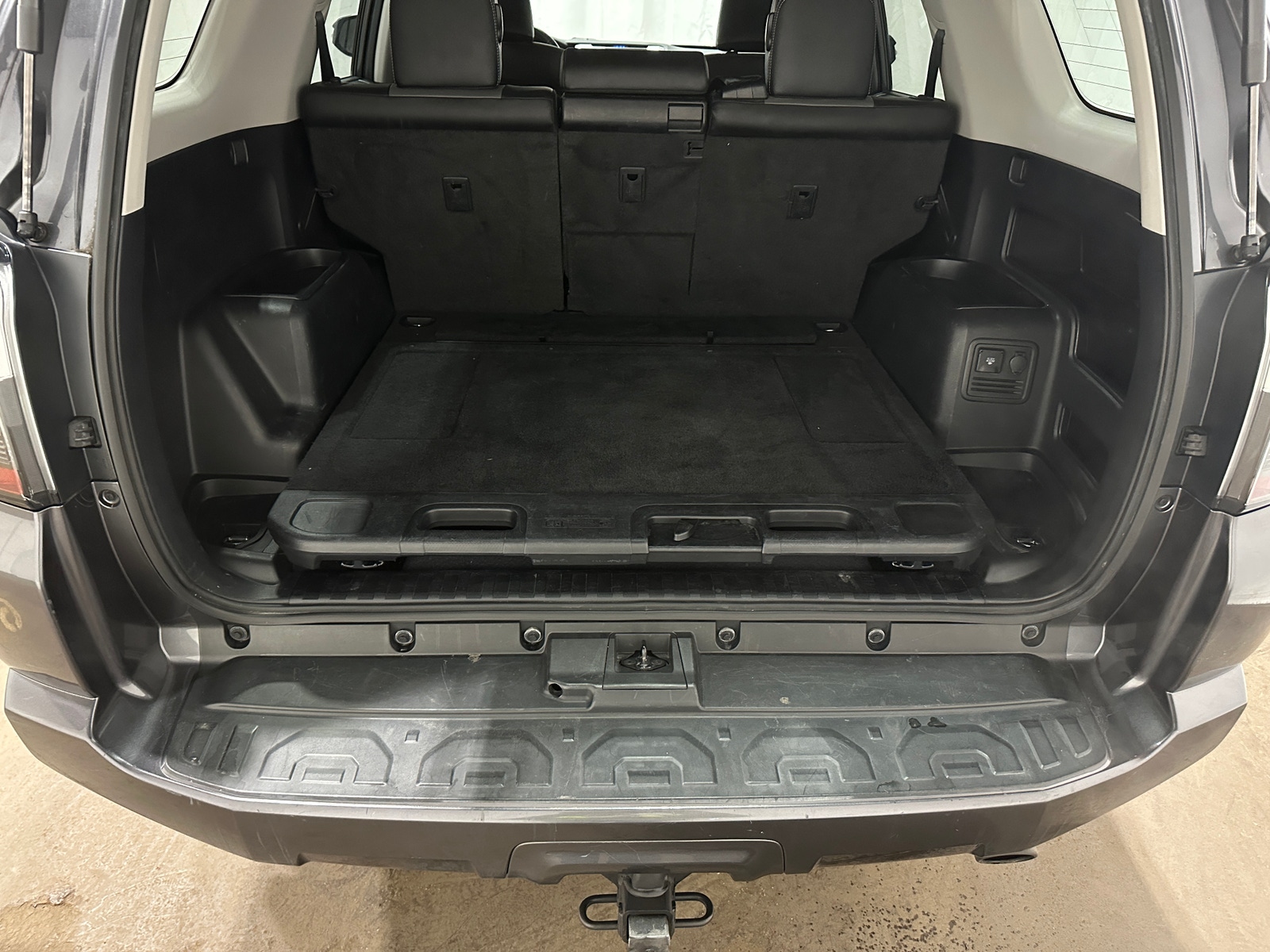 Thumbnail: 2022 Toyota 4Runner - 6