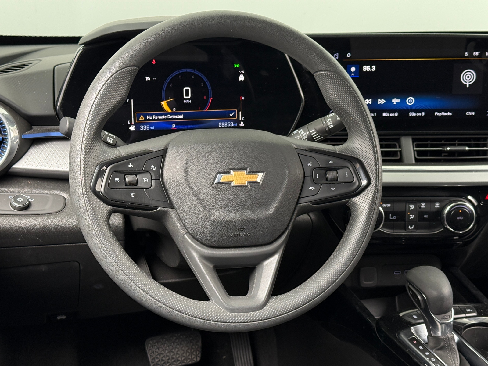 Thumbnail: 2025 Chevrolet Trax - 5