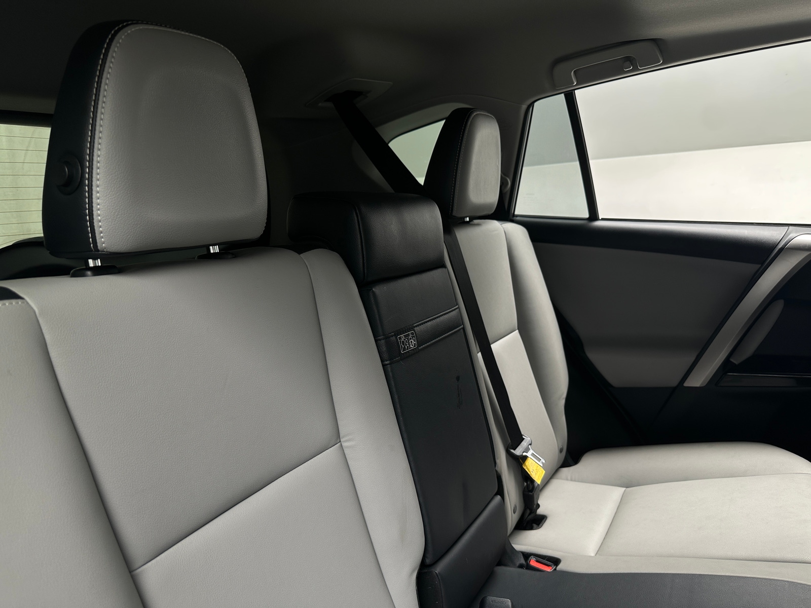 Thumbnail: 2017 Toyota RAV4 - 5