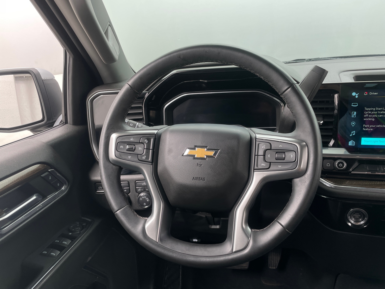 Thumbnail: 2023 Chevrolet Silverado 1500 - 5