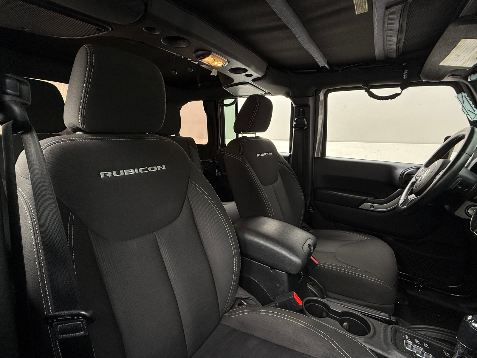 Thumbnail: 2016 Jeep Wrangler - 2