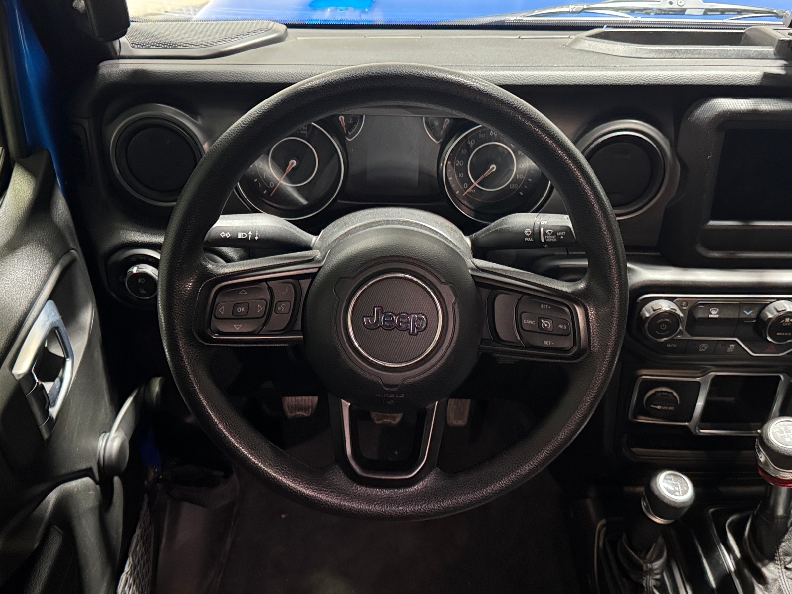 Thumbnail: 2022 Jeep Gladiator - 5