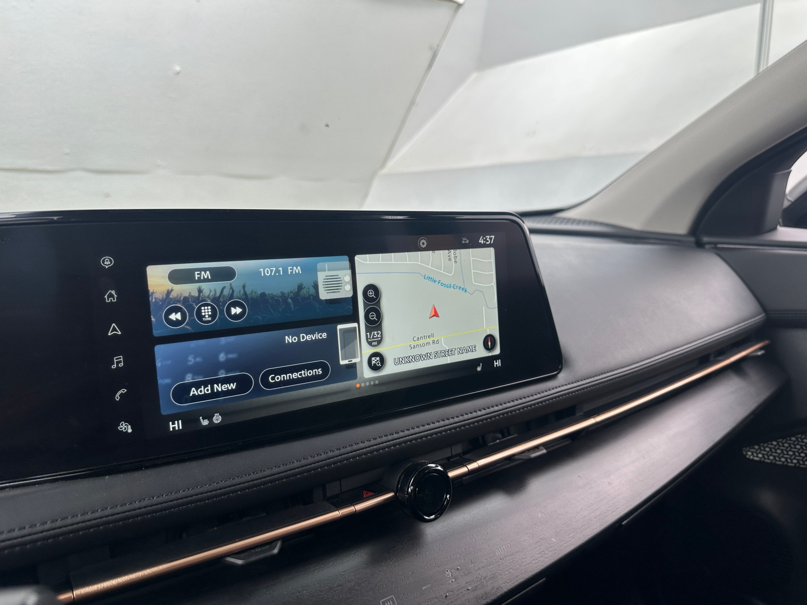 Thumbnail: 2023 Nissan Ariya - 3