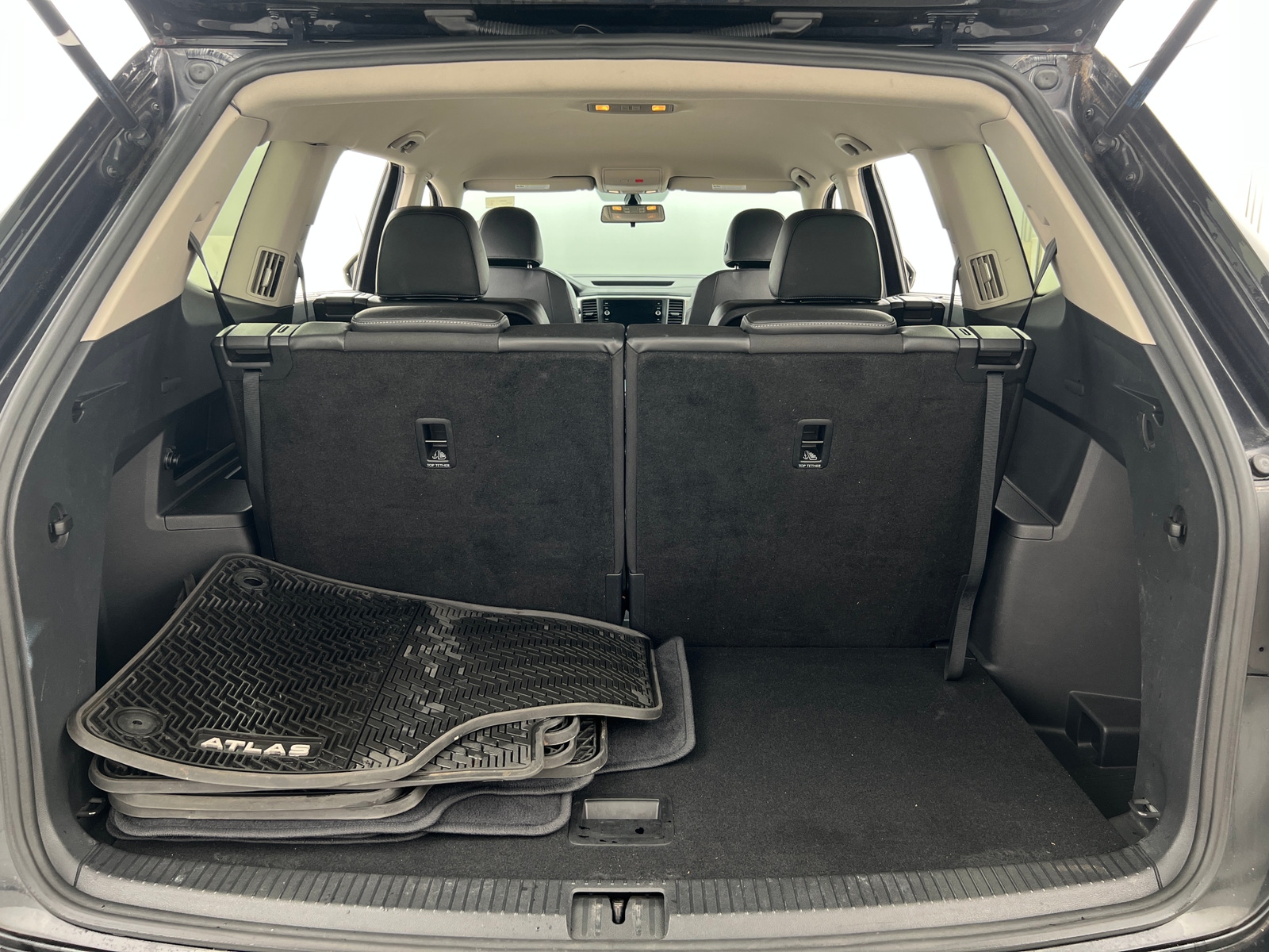 Thumbnail: 2019 Volkswagen Atlas - 6