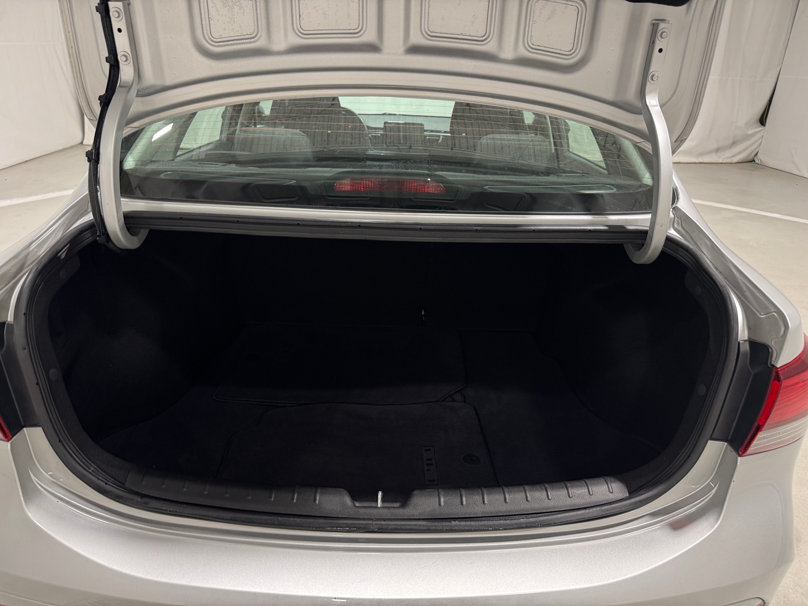 Thumbnail: 2021 Kia Rio - 7