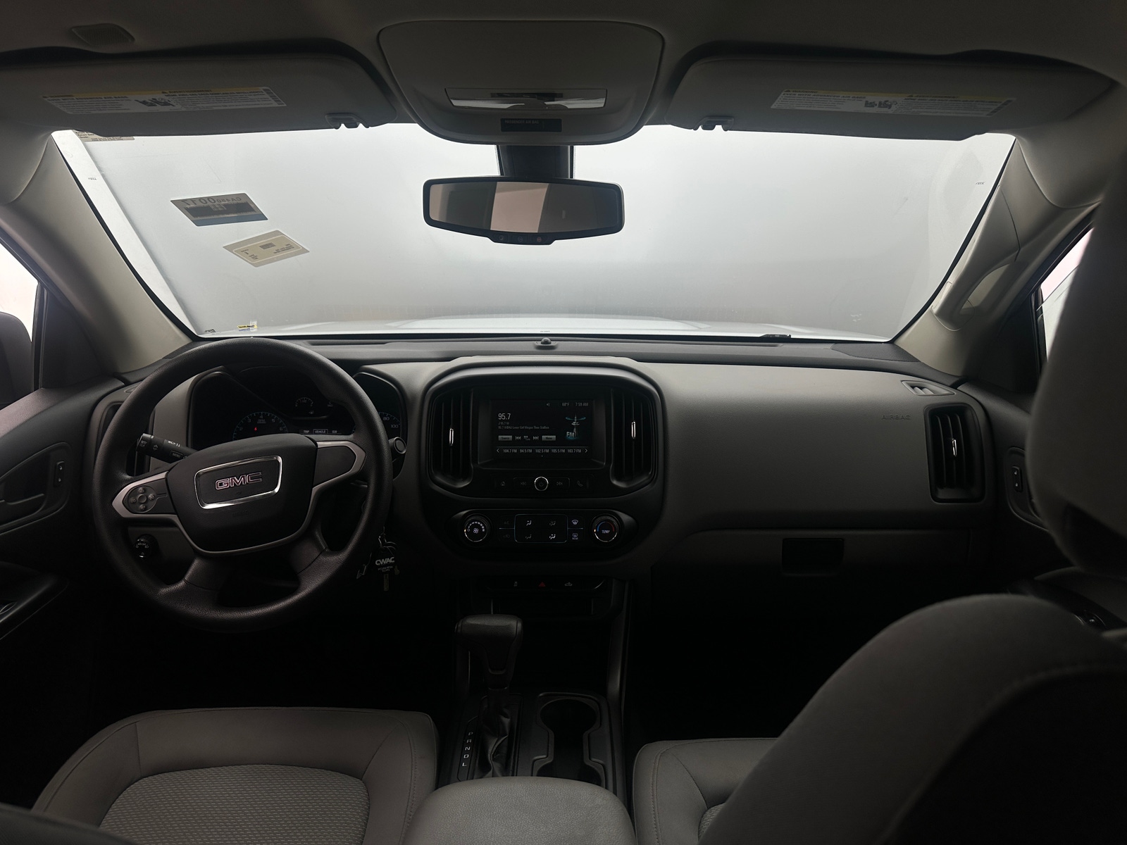 Thumbnail: 2017 GMC Canyon - 3