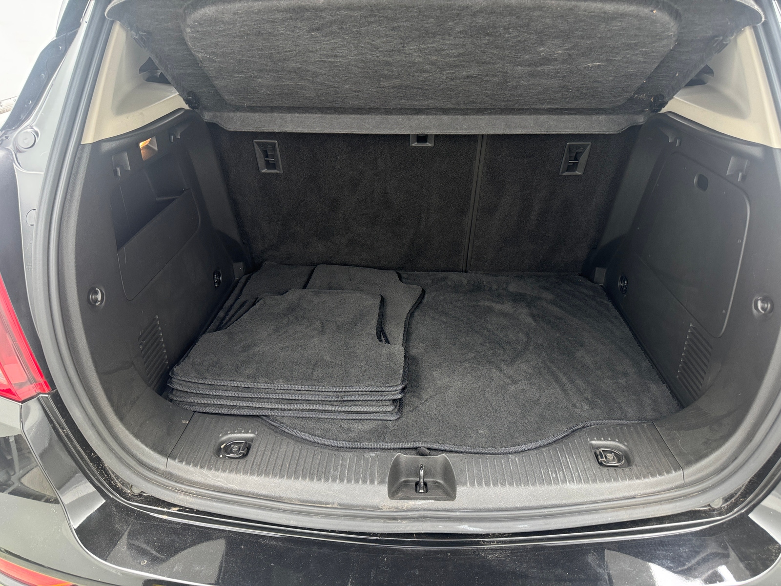 Thumbnail: 2018 Buick Encore - 7