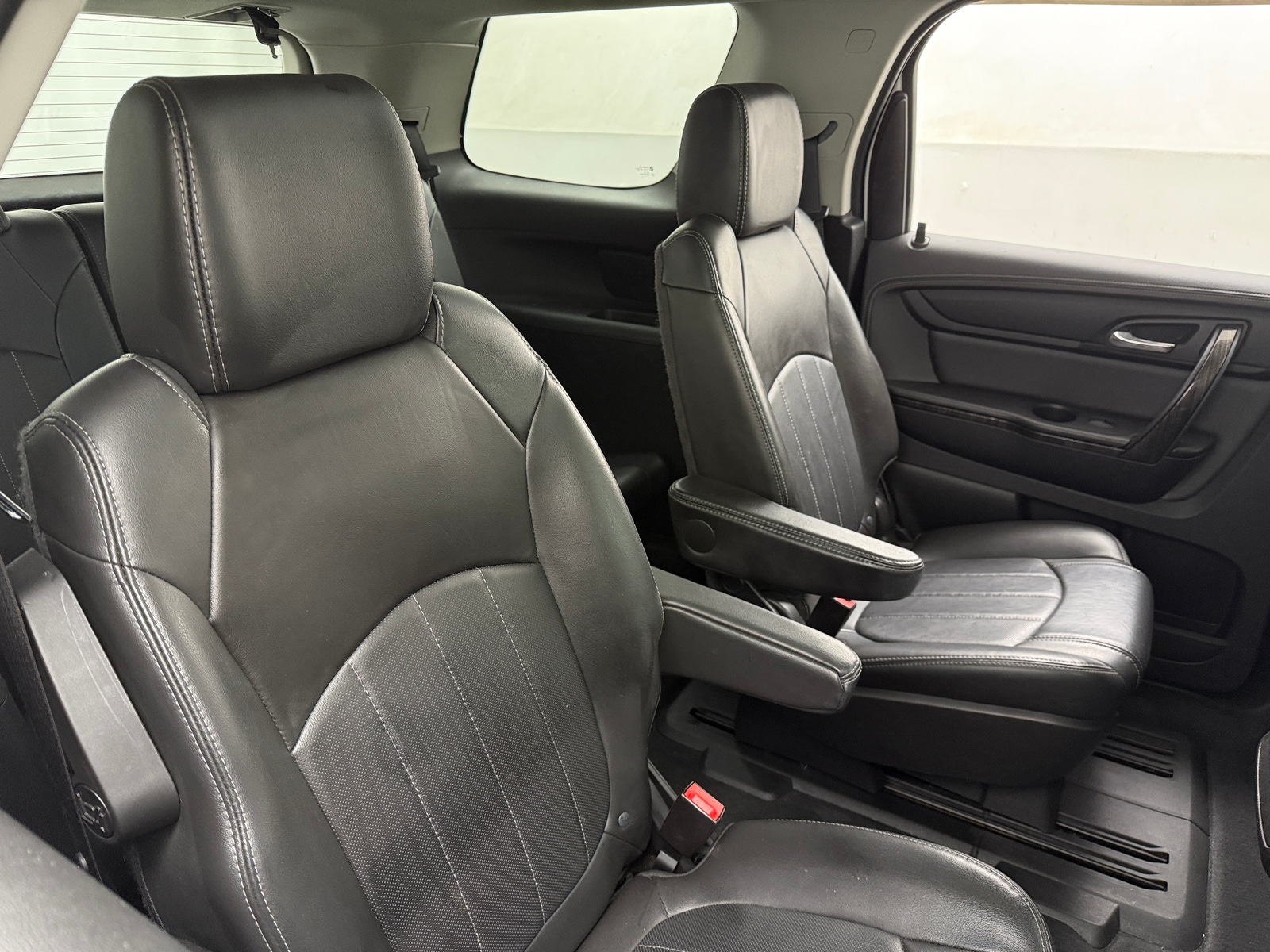 Thumbnail: 2017 GMC Acadia - 5