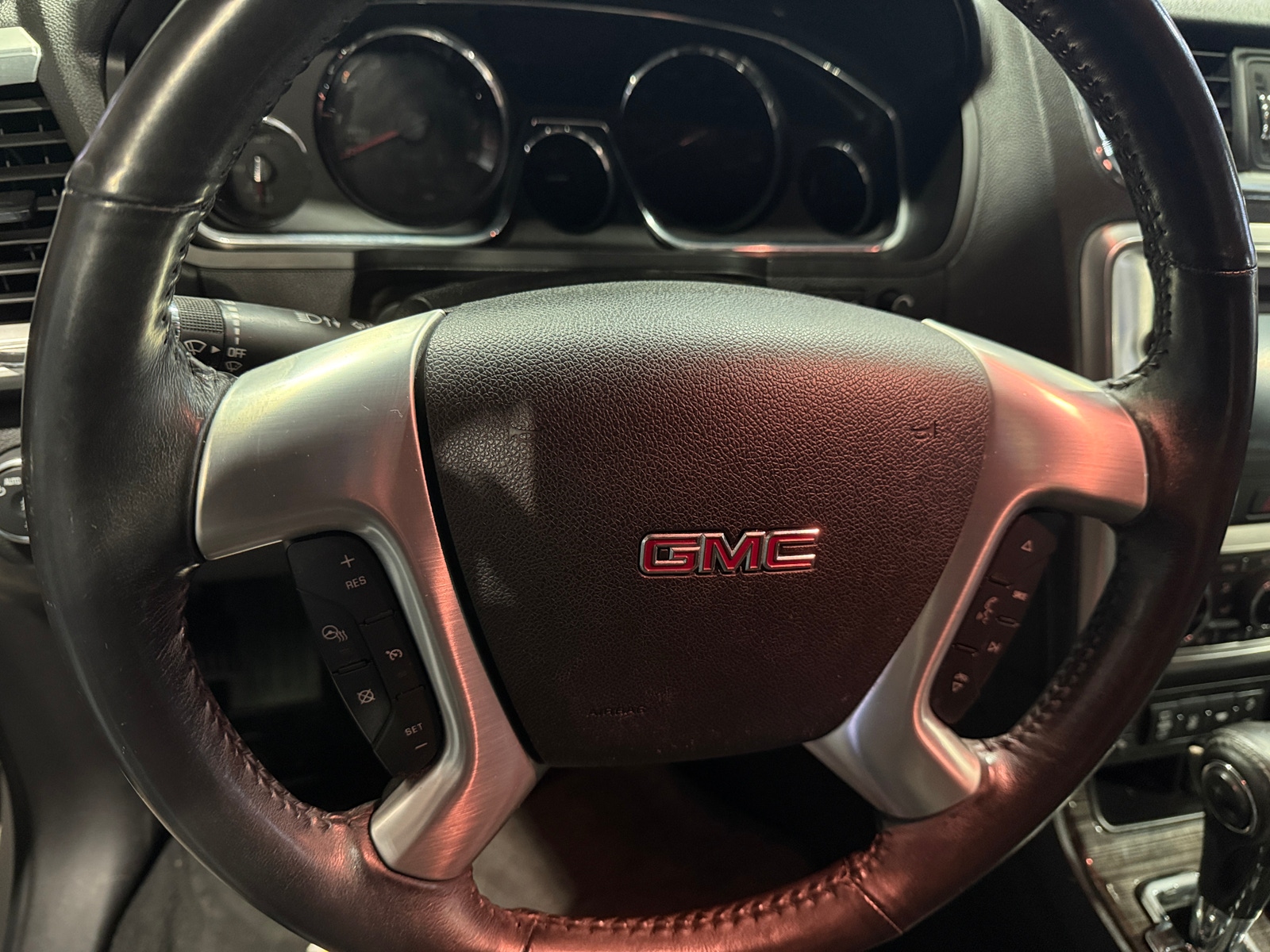 Thumbnail: 2017 GMC Acadia - 4