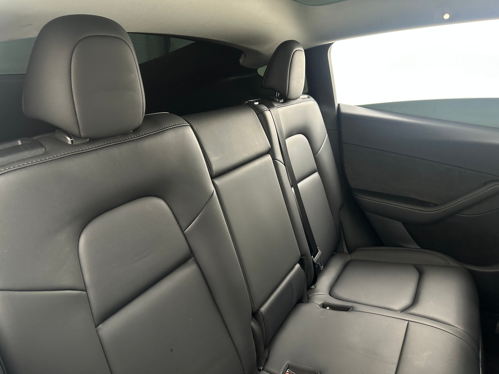 Thumbnail: 2023 Tesla Model Y - 4